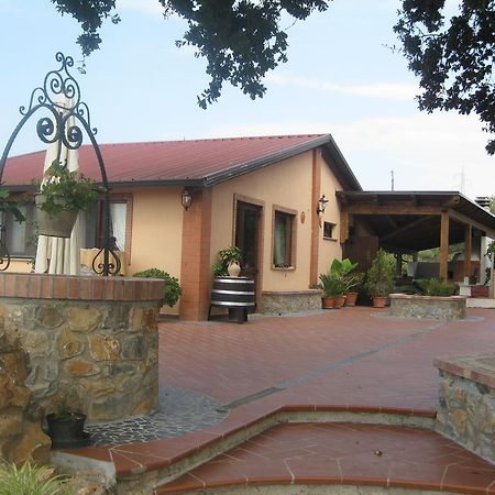 Agritursmo Montesalerno Villa Diamante Exterior foto
